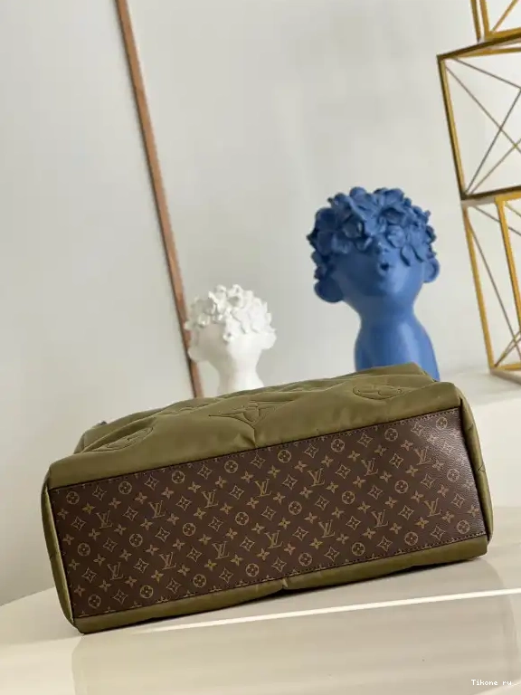 Affordable VUITTON GM LOUIS ONTHEGO 0613
